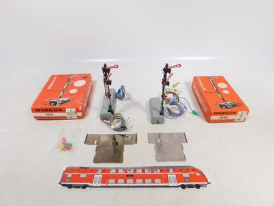 Märklin H0 AC 2X Main Signal Wing Signal: 7040 + 7041 Box #EH394-1 - Image 1 of 4