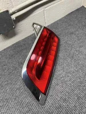 Lincoln MKX 2011-2015 lado del conductor interior maletero tapa LED luz trasera OEM Foto 1 de 4