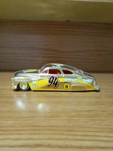 Bill Elliott Nascar #94 Gold Mercury 1:24 Diecast - Picture 1 of 6