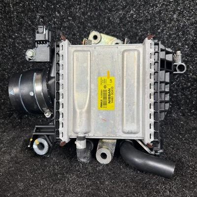 Intercooler motor Infiniti Q60 Q50 LH 3,0 L 144615CA1D 2017 2019 OEM Foto 1 de 4