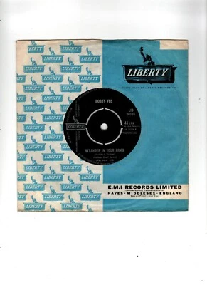 BOBBY VEE - STRANGER IN YOUR ARMS / YESTERDAY AND YOU. UK 1963 ORIG 7". EX - Image 1 of 2