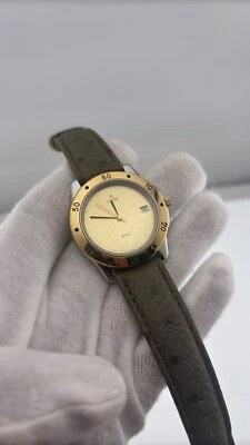 Original Concord Quarzuhr - Goldgehäuse, dunkelgrünes Band - montiert in Ägypten - Bild 1 von 4