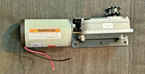 225008 Motor & Gear Housing for RV's &Trailers W/ Accu-Slide Cable Driven System - Picture 1 of 13