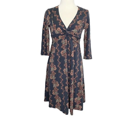 Patagonia 女式 S 有机棉 Winnow 连衣裙扭转前 V 领花卉印花 — 第 1/4 张图片