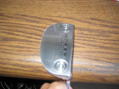 BRAND NEW Wilson Staff Model MT22  Mallet   putter 33 inch RH - Image 1 of 4