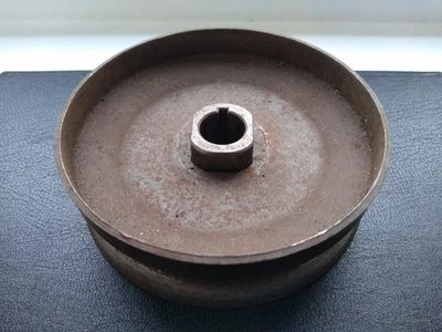 Genuine VW Volkswagen Type 3 Fastback Variant Dynamo Pulley 12V 100mm 311903109A - Image 1 of 4