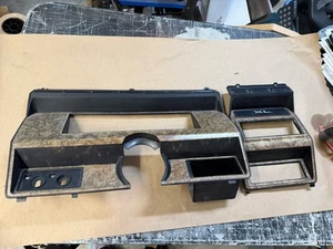 1980-1986 Ford Bronco Truck XL Radio & dash bezel Set 80-86 OEM WOODGRAIN Non AC - Foto 1 di 8