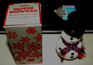 DECORATIVE AVON DAPPER SNOWMAN DECANTER WITH MOONWIND COLOGNE - Picture 1 of 2