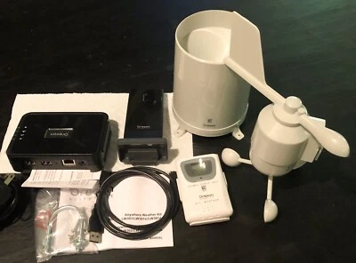 Oregon Scientific Wireless Anemometer Weather Station Set WGR 800 LW300/PCR800 - Image 1 of 4