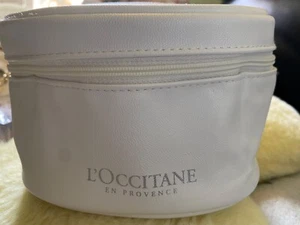 Neuer L'occitane quadratischer Iris Waschtisch mit Griff. Neu im Karton - Bild 1 von 3