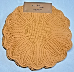 Nicole Miller Home Tischsets (4) GOLD SONNENBLUMEN 15 Zoll 100 % POLYESTER Neu in Verpackung - Bild 1 von 2