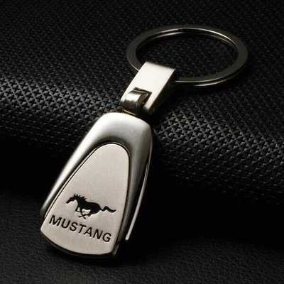 Ford Mustang Auto Logo Schlüsselanhänger ein Hingucker für Auto Fans - Bild 1 von 4