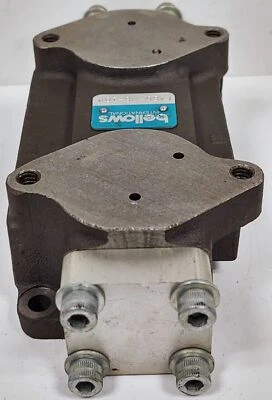 Schrader Bellows L465-26-102 Manifold - Image 1 of 4