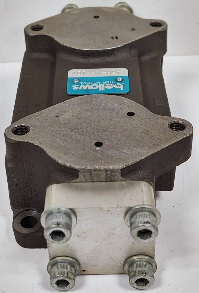 Schrader Bellows L465-26-102 Manifold - Image 1 of 4