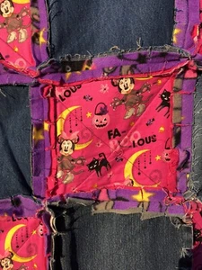 Disney Minnie Mouse “Faboolous” Halloween Rag Quilt-New! - Picture 1 of 3