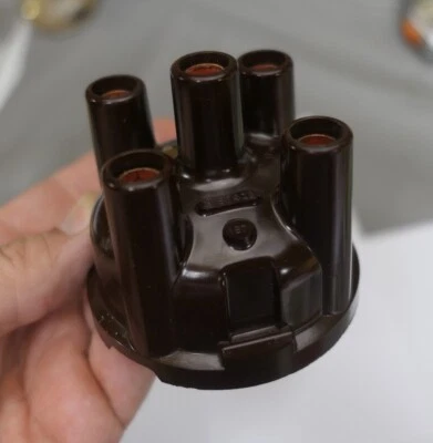 Tapa de distribuidor NOS Volkswagen Bosch ZVS74Z8 187 - Hecha en Alemania Foto 1 de 4