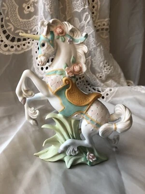 RARE GG Santiago Rearing Unicorn In Full Regalia Elusive Legend Enesco  - Image 1 of 4