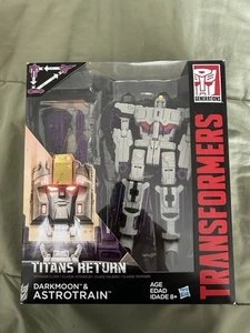 Hasbro Transformers Darkmoon Astrotrain Figure 2015 Titans Return - Picture 1 of 7