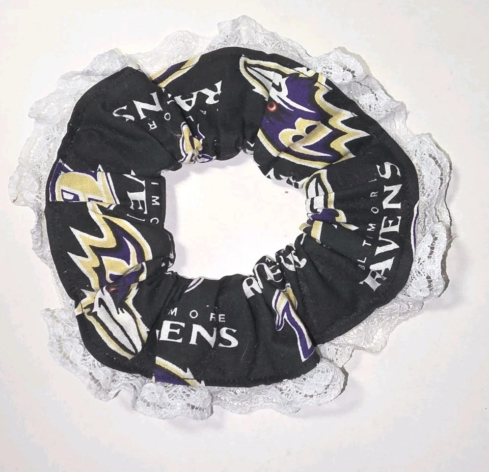 Nuevo Scrunchie de pelo Baltimore Ravens con encaje alrededor de Sherry Foto 1 de 1