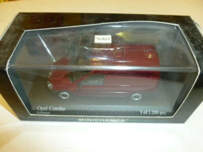 die cast  1/43   minichamps  opel combo red - Immagine 1 di 2