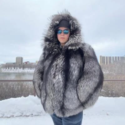 Men's Winter Real Silver Fox Fur Coat  Luxury Overcoat Warm Thick Hooded Jacket - Image 1 of 4
