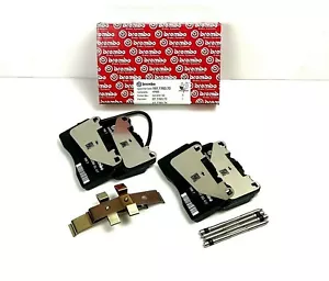 šMaserati Ghibli & Quattroporte Base Model Front Brake Pads - Genuine - Picture 1 of 6