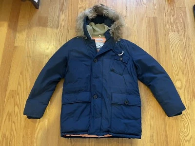 la camiseta museo plumón chaqueta abrigo hombre talla pequeña Foto 1 de 4