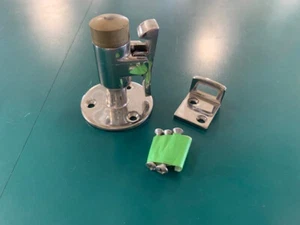 Chrome Plated Door Stop and Catch - Imagen 1 de 3