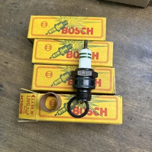 4 NO.S. Bosch spark plugs M 95 T 1. 0.7mm. M. Benz 170 V. 290. 200. 130 H. 170 H - Picture 1 of 4