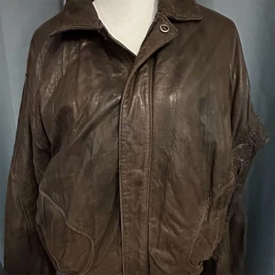 Chaqueta bomber vintage de cuero marrón para hombre Neiman Marcus talla 42 Foto 1 de 4