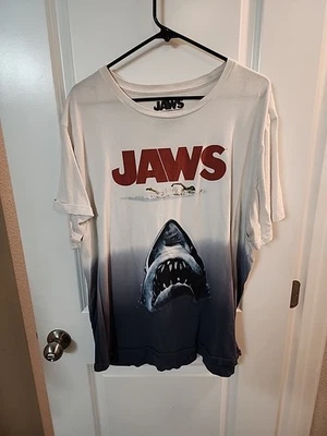 Universal Studios Jaws Movie Graphic T-Shirt Iconic Shark Film Tee Size 2XL Mens - Image 1 of 4