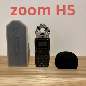 Zoom H5 Handy Recorder Portable Audio Recorder with Interchangeable Microphone - Picture 1 of 9