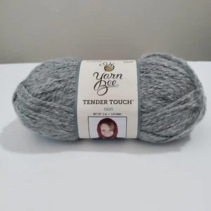 Yarn Bee Tender Touch Yarn Rain Gray 101 Bulky Acrylic Skein 3 Oz - Picture 1 of 7
