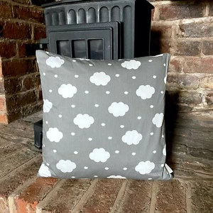 430.In the clouds on Grey 100% Cotton Cushion Cover. Various sizes - Picture 1 of 1