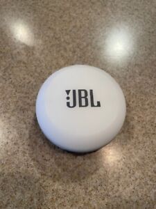OEM JBL FREE X WIRELESS IN-EAR BLUETOOTH HEADPHONES WHITE CHARGING CASE W/ CABLE