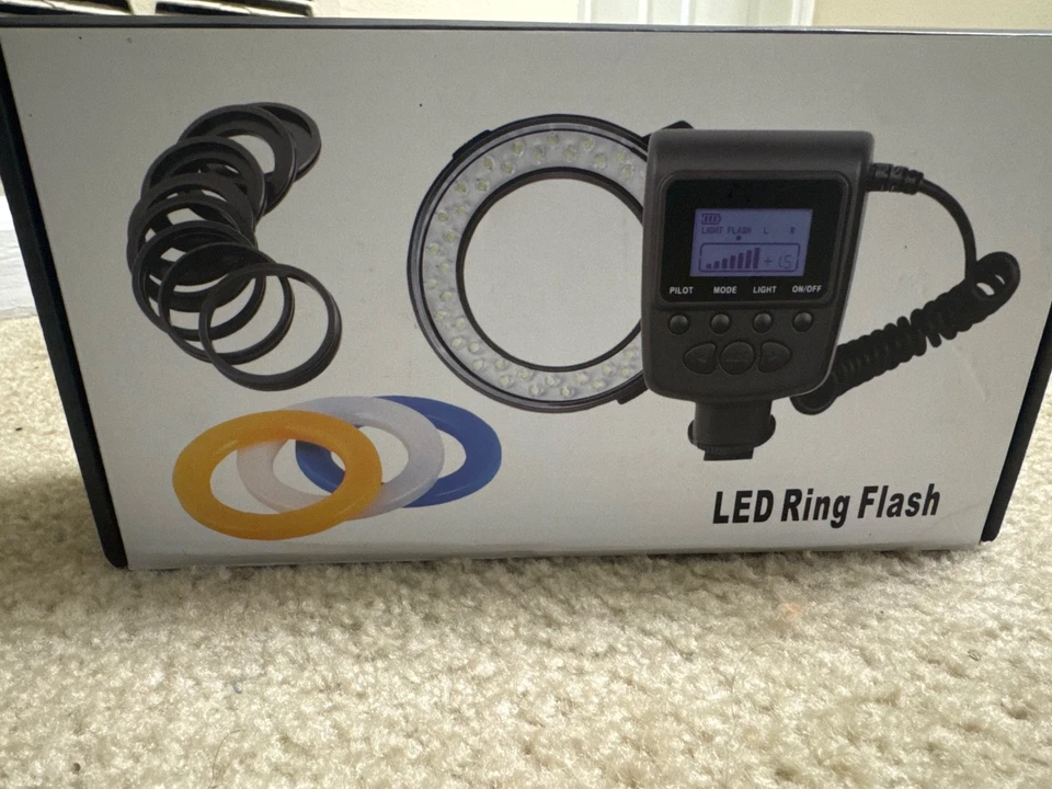 New Macro LED Ring Flash Light RF 550D For Nikon Canon Olympus Fuji DSLR Cameras - Image 1 of 2