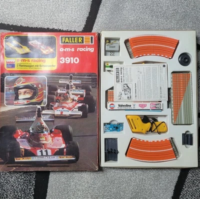 Faller a.m.s. Racing Weltmeisterschaft 3910 Rennbahn Mit Autos - Bild 1 von 4