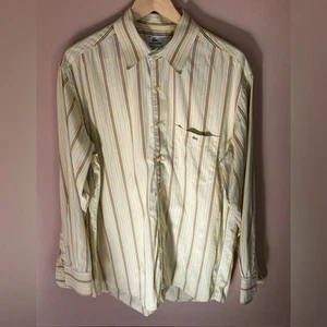 Camicia vintage gialla azzurra e viola a righe Lacoste con bottoni taglia 45 (XL) - Foto 1 di 3