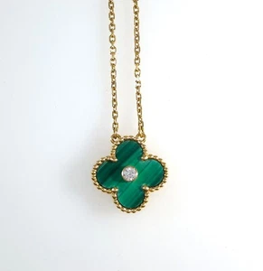 VAN CLEEF & ARPELS MALACHITE 2013 HOLIDAY NECKLACE 18K YG W/CERT – N6743 - Picture 1 of 8