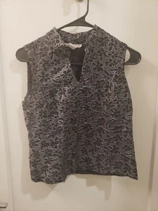 Kenar Women's silver and black sleeveless lace top. Size 4. - Picture 1 of 6