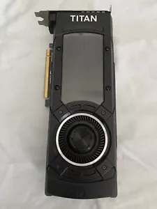 Nvidia GeForce GTX TITAN X 12GB GDDR5 384-Bit PCI-Express 3.0 Gaming Graphics Ca - Picture 1 of 4