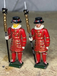 Gran Bretaña (?), Beefeater Guards, 2x figuras - Imagen 1 de 3