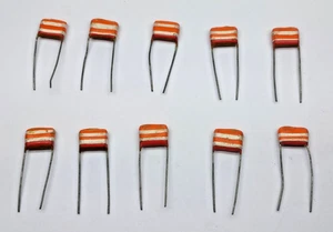 CANTIDAD DE 10 CONDENSADORES DE 250 VOLTIOS PECES TROPICALES 39 nF (0,039 uF) - Imagen 1 de 1