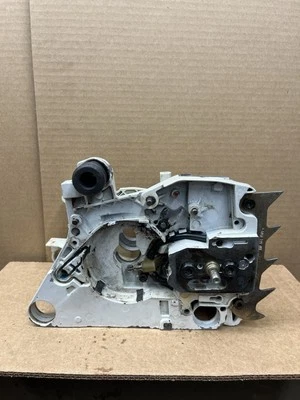 Juego de cárter Stihl MS270C usado OEM  Foto 1 de 4