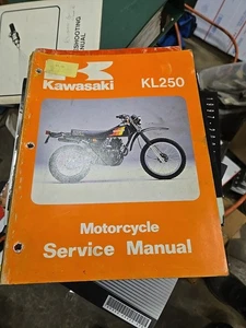 Kawasaki KL250 Moto 1980 1981 1982 1983 Manual de servicio de reparación de taller  - Imagen 1 de 5