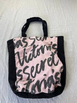 Bolso de Mano Victoria's Secret Lona Negro Rosa Logotipo Escritura Bolsillos Informales Y2K Foto 1 de 4