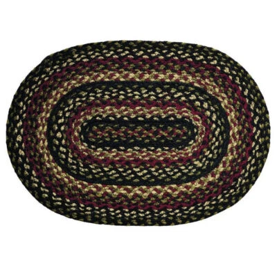 Alfombra trenzada tartán de IHF Rugs. Alfombra ovalada 4' x 6'. Negro Rojo/Verde Borgoña Foto 1 de 2