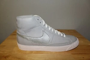 Nike iD By You Blazer mittelgrau silber weiß CW4649-993 Herren Gr. 9,5 ohne Deckel - Bild 1 von 4