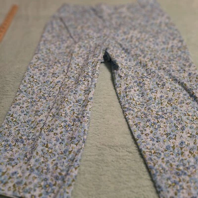 Chaus Capris Womens Med Blue Floral Foto 1 de 4