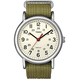 Timex Men's T2N651 Weekender Olive Green Nylon Strap Watch - Picture 1 of 2